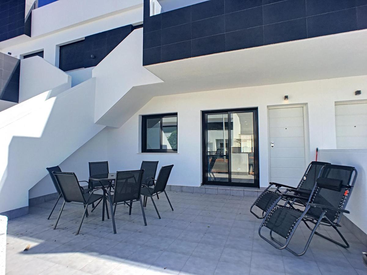 סן פדרו דל פינטר Pueblo 2 - Apartment Bobby מראה חיצוני תמונה